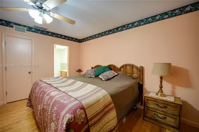 7516 Taft St, Hollywood, FL 33024 - Photo 20