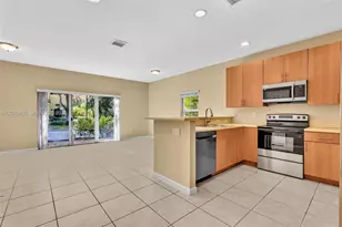 3102 NW 24th Way, Oakland Park, FL 33309 - Photo 2