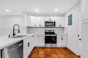 850 SW 12th Ct, Fort Lauderdale, FL 33315 - Photo 4