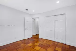 850 SW 12th Ct, Fort Lauderdale, FL 33315 - Photo 10