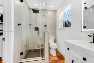 850 SW 12th Ct, Fort Lauderdale, FL 33315 - Photo 12