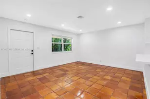 850 SW 12th Ct, Fort Lauderdale, FL 33315 - Photo 6