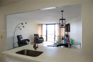 13951 Kendale Lakes Cir, Miami, FL 33183 - Photo 12