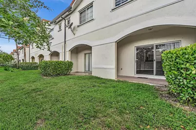 3530 NW 29th Ct, Lauderdale Lakes, FL 33311 - Photo 18