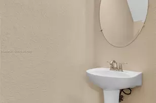3530 NW 29th Ct, Lauderdale Lakes, FL 33311 - Photo 6
