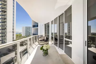 15901 Collins Ave #707, Sunny Isles Beach, FL 33160 - Photo 2