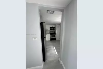 1398 NE 191st St #C305, Miami, FL 33179 - Photo 4