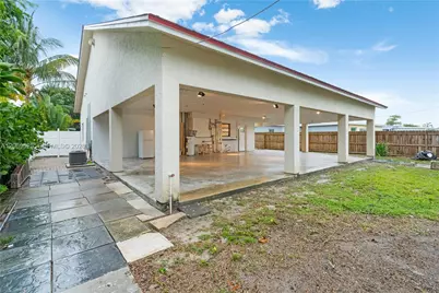 5677 Maypop Rd, West Palm Beach, FL 33415 - Photo 18