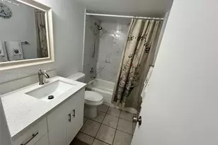 815 SW 30th St, Fort Lauderdale, FL 33315 - Photo 18