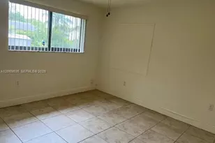4605 SW 65th Ave, Davie, FL 33314 - Photo 6