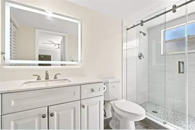 13455 SW 9th Ct #301J, Pembroke Pines, FL 33027 - Photo 16