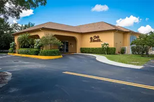 13455 SW 9th Ct, Pembroke Pines, FL 33027 - Photo 32