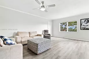 13455 SW 9th Ct, Pembroke Pines, FL 33027 - Photo 6