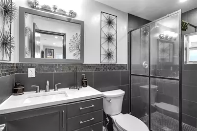 9402 NW 2nd Pl, Miami Shores, FL 33150 - Photo 20