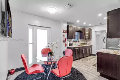 9402 NW 2nd Pl, Miami Shores, FL 33150 - Photo 6