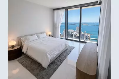 300 Biscayne Blvd Way #4404, Miami, FL 33131 - Photo 8