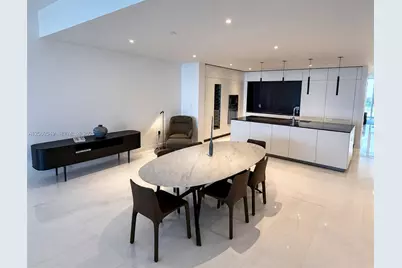300 Biscayne Blvd Way #4404, Miami, FL 33131 - Photo 6