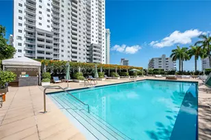 1425 Brickell Ave, Miami, FL 33131 - Photo 30