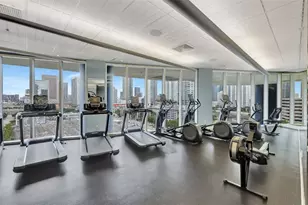 185 SW 7th St, Miami, FL 33130 - Photo 24