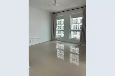 300 S Biscayne Blvd #T-2416, Miami, FL 33131 - Photo 8