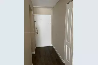 4550 NW 9th St #701E, Miami, FL 33126 - Photo 12