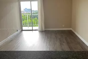 4550 NW 9th St, Miami, FL 33126 - Photo 2