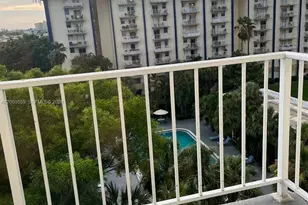 4550 NW 9th St, Miami, FL 33126 - Photo 10