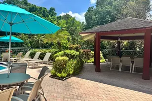 2950 N Palm Aire Dr, Pompano Beach, FL 33069 - Photo 28