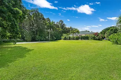 10961 SW 31st, Davie, FL 33328 - Photo 40