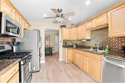 2250 NW 81st Ave, Sunrise, FL 33322 - Photo 30