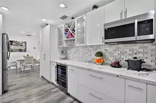 10660 SW 164th St, Miami, FL 33157 - Photo 14