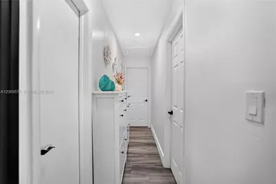 10660 SW 164th St, Miami, FL 33157 - Photo 18