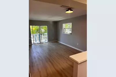 7820 NE Bayshore Ct #208, Miami, FL 33138 - Photo 4