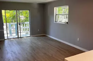 7820 NE Bayshore Ct, Miami, FL 33138 - Photo 4