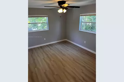 7820 NE Bayshore Ct #208, Miami, FL 33138 - Photo 8