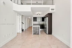 41 SE 5th St, Miami, FL 33131 - Photo 10