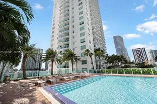 41 SE 5th St, Miami, FL 33131 - Photo 40