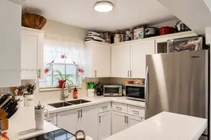 5050 NW 3rd Ct, Delray Beach, FL 33445 - Photo 1