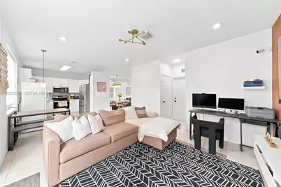 15872 NW 21st St, Pembroke Pines, FL 33028 - Photo 12