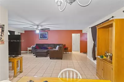 7531 Harbour Blvd, Miramar, FL 33023 - Photo 12