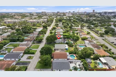 450 SW 1st St, Boca Raton, FL 33432 - Photo 6