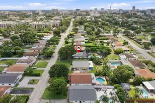 450 SW 1st St, Boca Raton, FL 33432 - Photo 6
