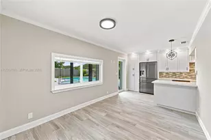 450 SW 1st St, Boca Raton, FL 33432 - Photo 32