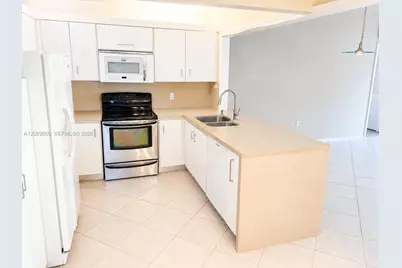 464 NE 210th Cir Ter #201-10A, Miami, FL 33179 - Photo 6