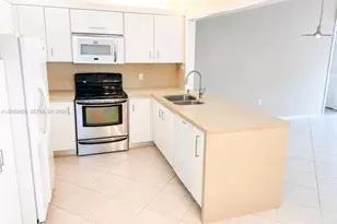 464 NE 210th Cir Terrace, Miami, FL 33179 - Photo 6