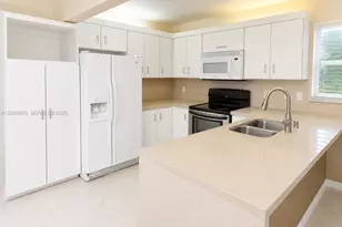 464 NE 210th Cir Terrace, Miami, FL 33179 - Photo 1