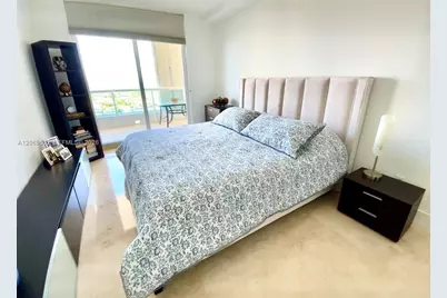 21055 Yacht Club Dr #2710, Aventura, FL 33180 - Photo 8