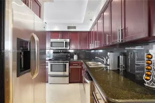 5757 Collins Ave, Miami Beach, FL 33140 - Photo 22