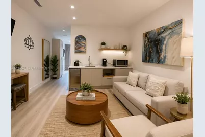 229 SW 9th St #604, Miami, FL 33130 - Photo 2