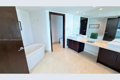 150 Sunny Isles Blvd #1-UPH1, Sunny Isles Beach, FL 33160 - Photo 22